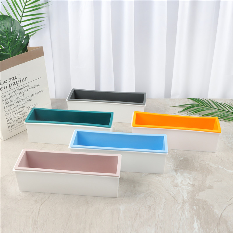 Scatola di plastica + supporto - Soap Making Kit For Beginners recensione e prezzo